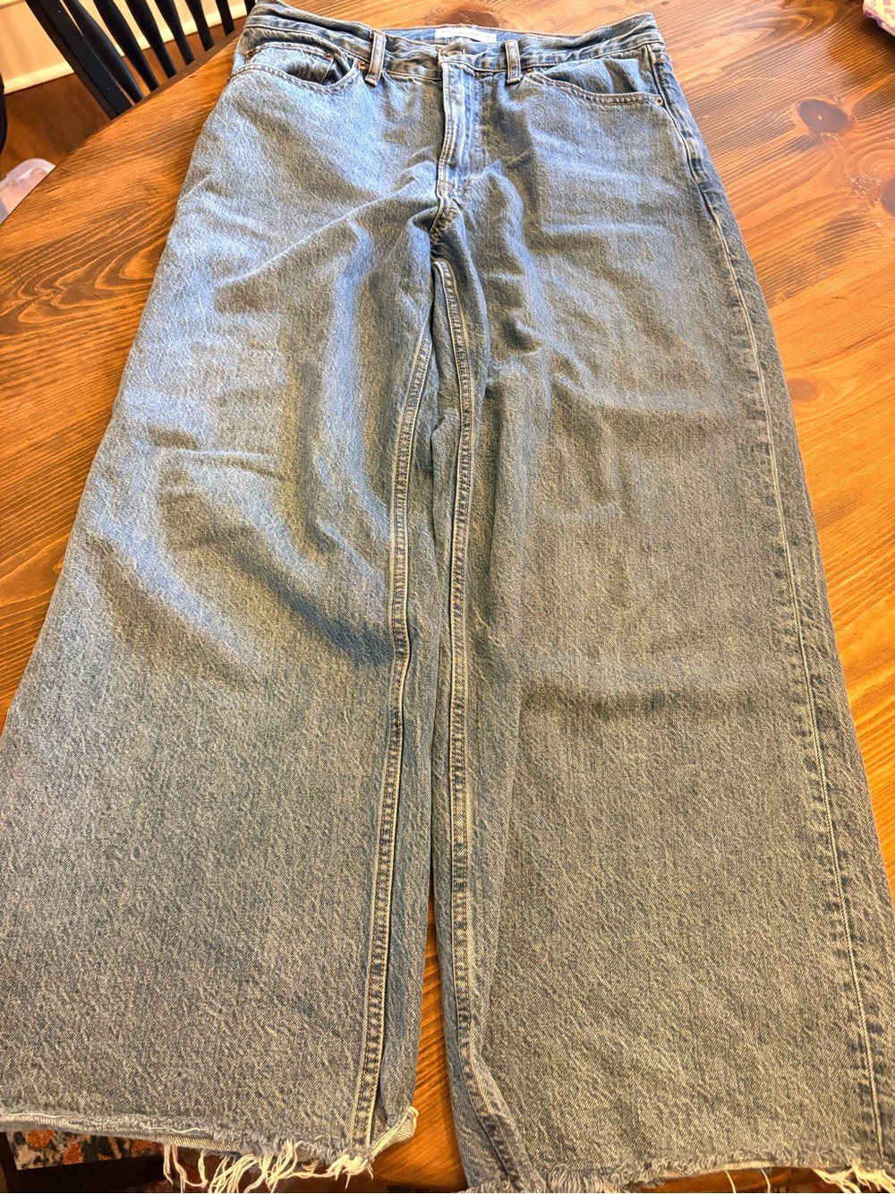 abercrombie the wide leg high rise jeans - Picture 3 of 4
